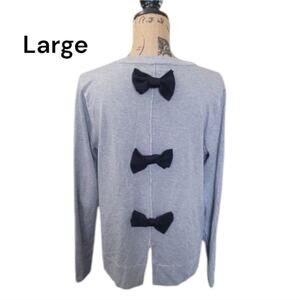 Large Philosophy Gray & Black Bow Back Sweater